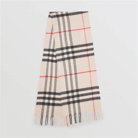 burberry cashmere gifts.